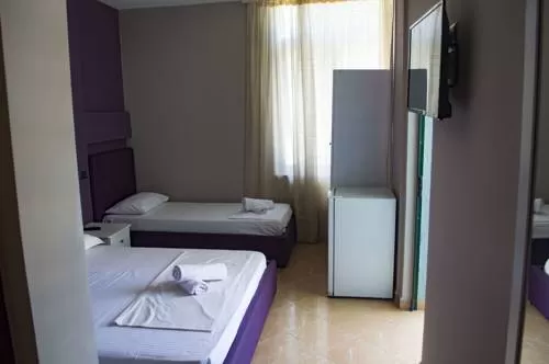 Riviera 10 - STD TRPL 1.jpg